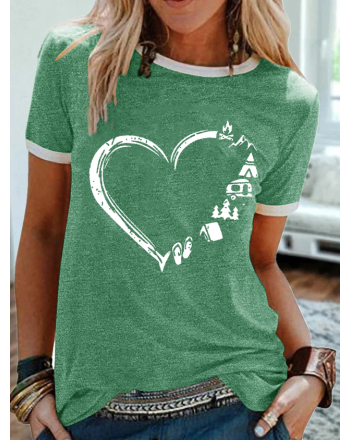 Women's Camp Lover Camping Camping Heart Cute Hiking Adventure Casual T-Shirt